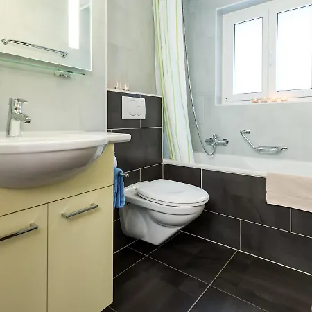 Amici-1 By Interhome Saas-Grund